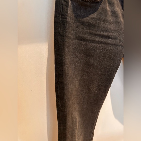 Jeans - Picture 12 of 12